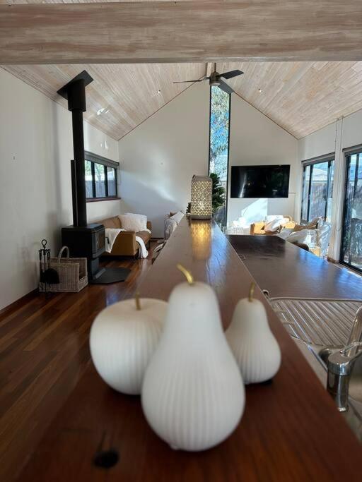 White Pebble - Stylishly Curated 4 Bedroom Home Quindalup Εξωτερικό φωτογραφία